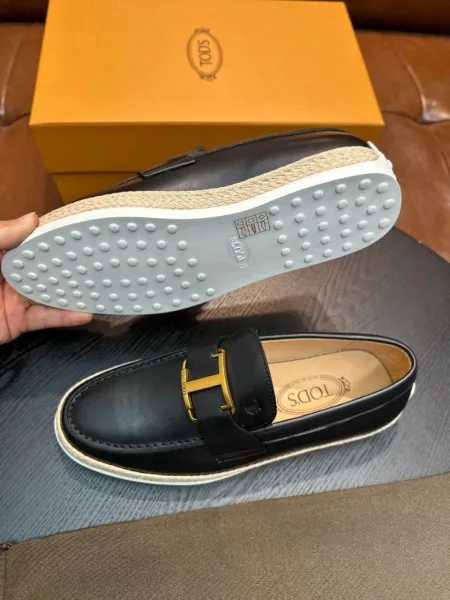 Tod's Double T Loafer Black Patent Leather Loafers - 6