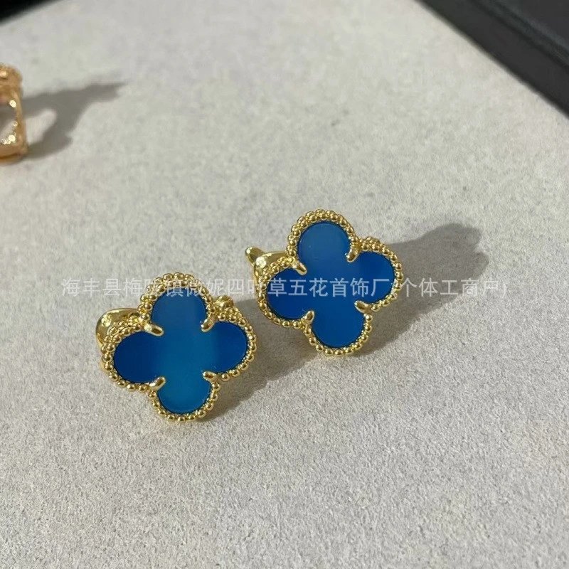 耳拍-黄金色蓝玉髓