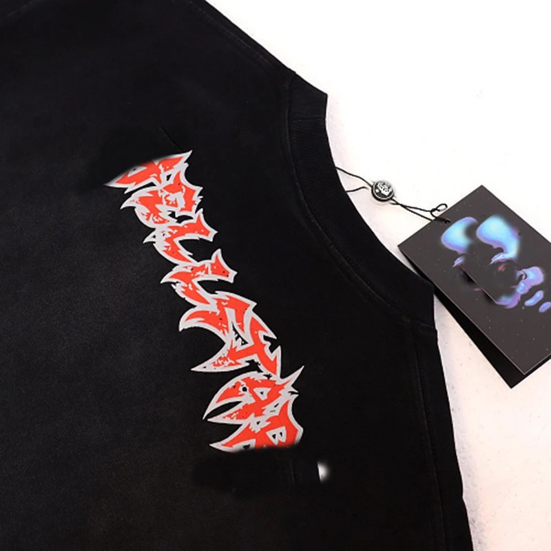 Hellsta Graphic Print Black Streetwear T-Shirt