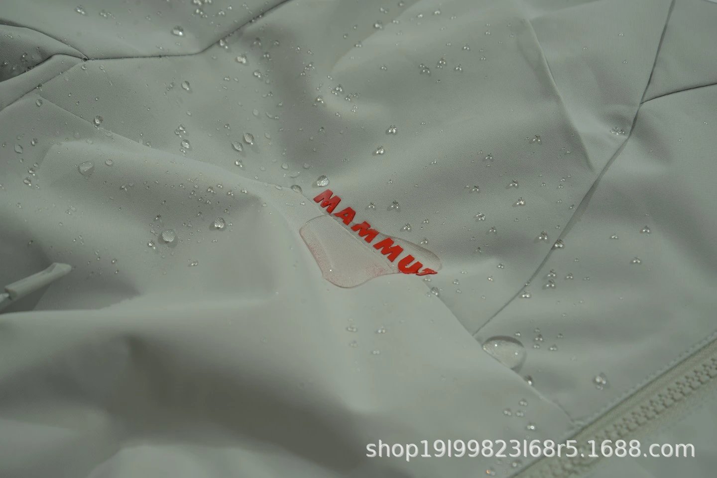 Design Mammut Nordwand Light Jacket White Outerwear - 22