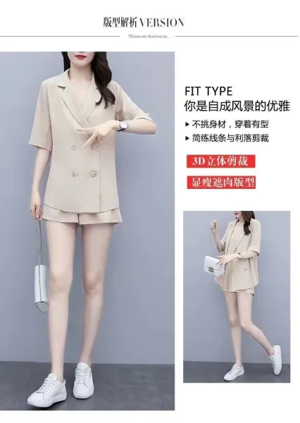 Design Pink Three-Piece Set with Blazer, Tank Top and Shorts - 6