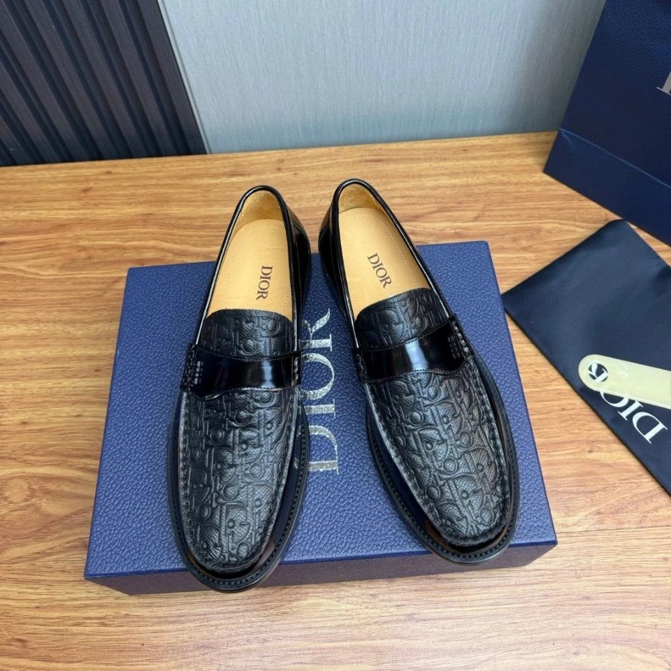 Dior Men's Black Embossed Leather Loafers