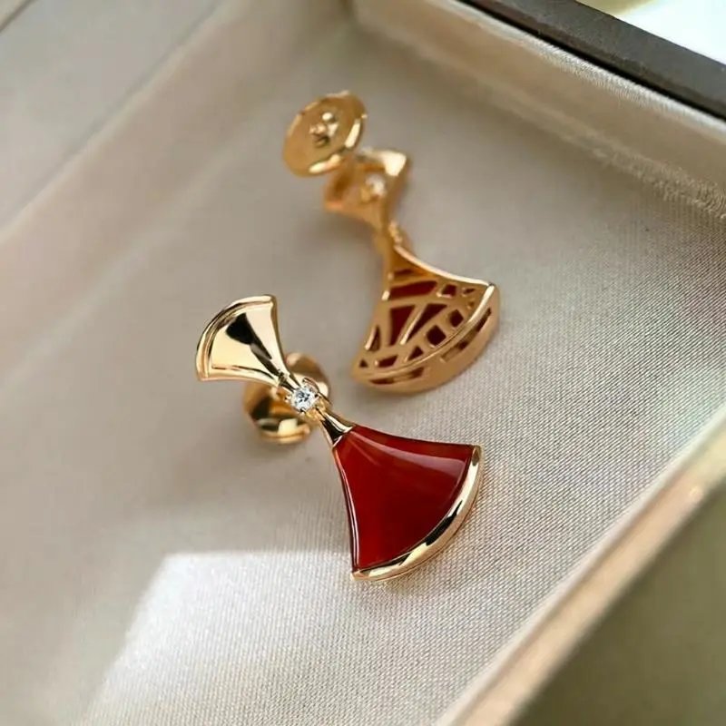 Bvlgari Divas' Dream Rose Gold White Mother Of Pearl Fan Earrings