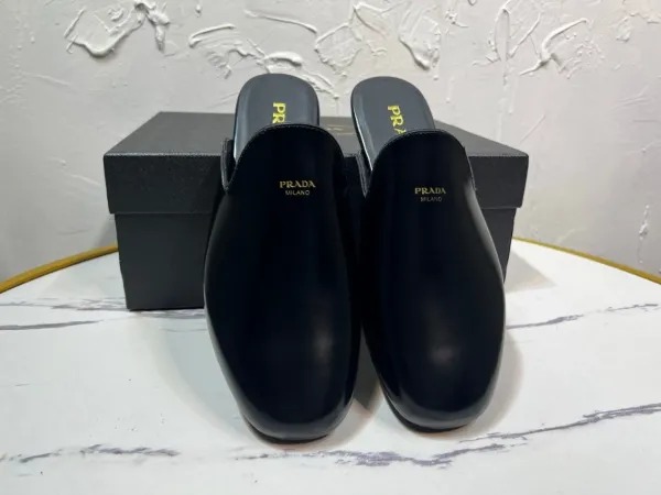 Prada Logo-Embossed Black Patent Leather Mule Slippers - 5