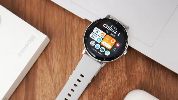 Design Smartwatch Black Fitness Tracker - 11