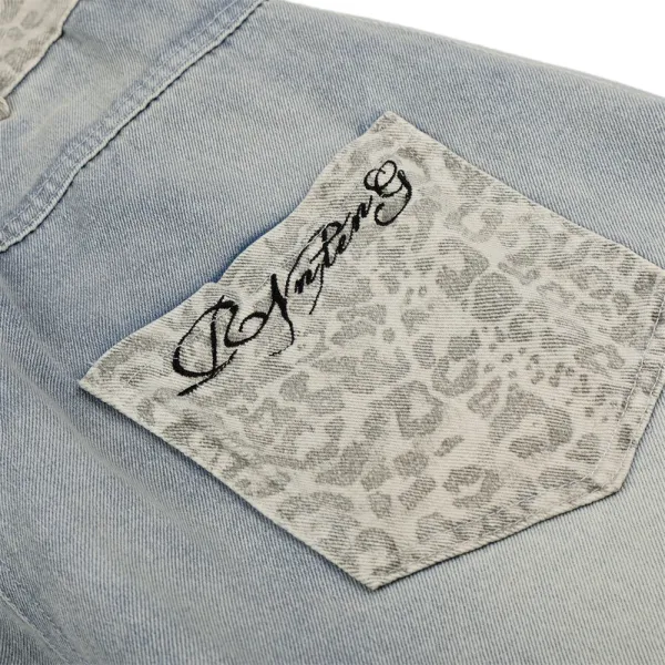 Design Wide-Leg Distressed Denim Jeans with Leopard Print Pockets - 9