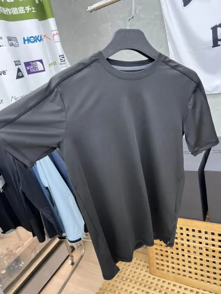Design Performance Base Layer T-Shirt Charcoal Gray - 13