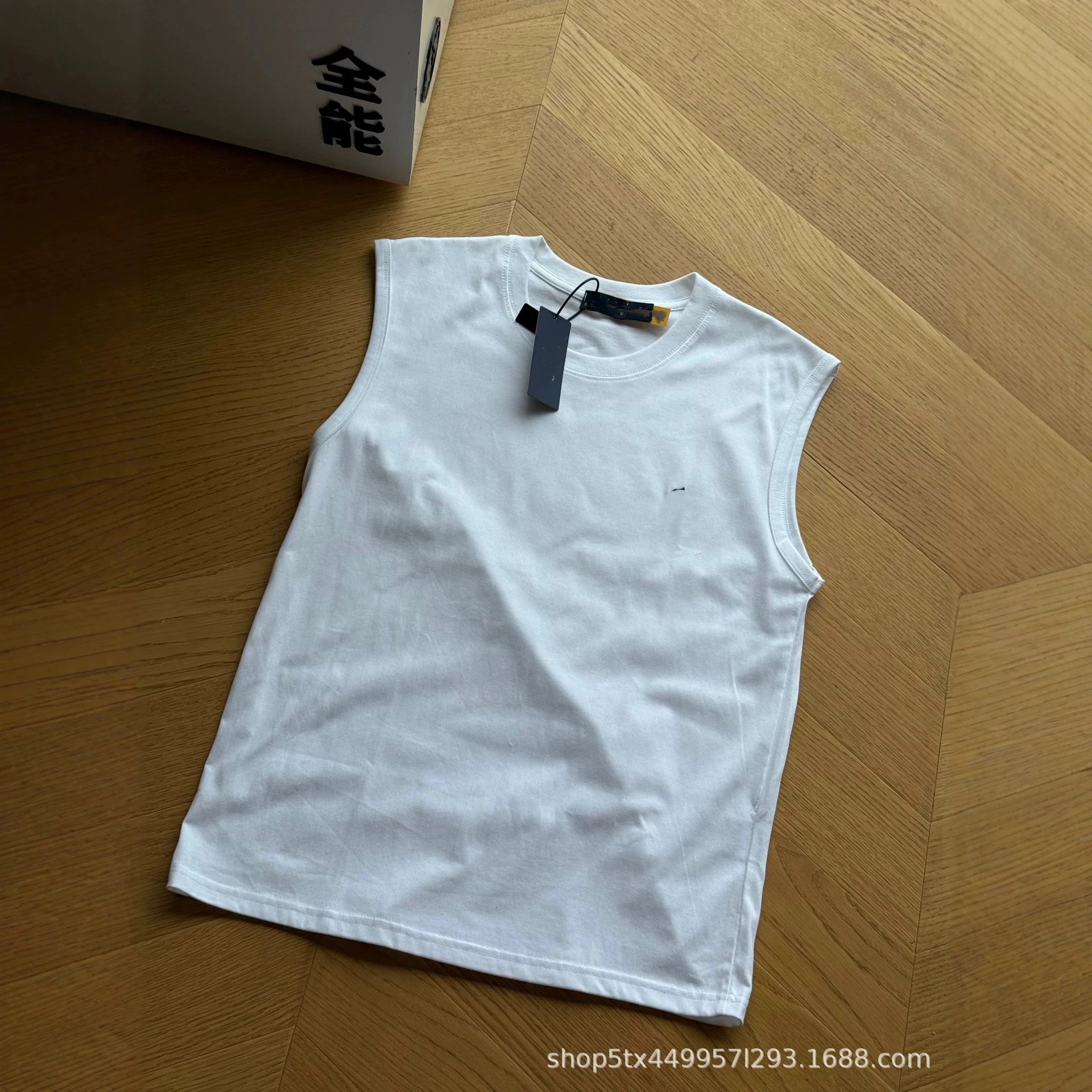Cotton Sleeveless Round Neck Tank Top White Black Gray Minimalist