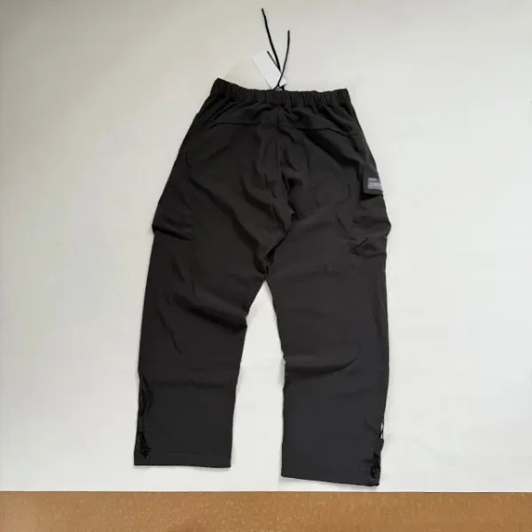 Oakley Cargo Pants Beige Pants - 25