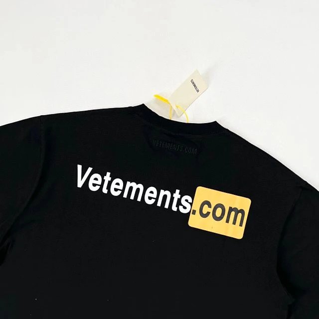 Vetements .com Logo Oversized T-Shirt Black - 13