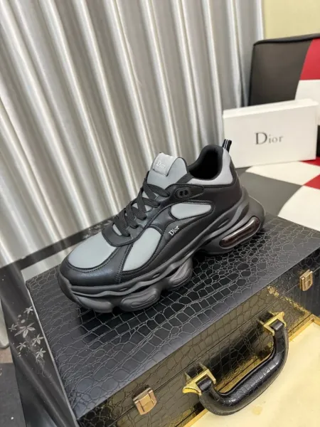 Dior B23 Low Black Gray Chunky Sneakers - 2