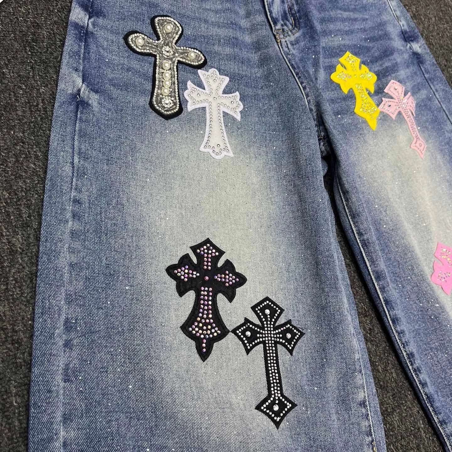 Chrome Hearts Cross-Embellished Wide-Leg Denim Shorts Jeans - 3