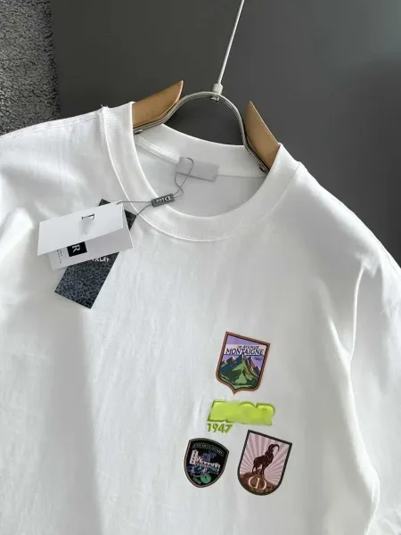 Design 3W Graphic Print White T-Shirt T-Shirts - 4