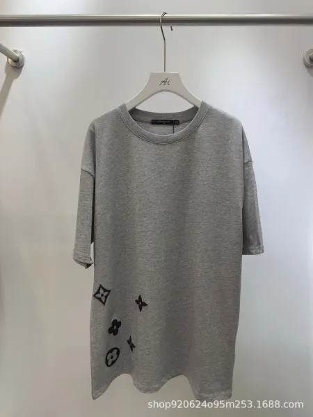 Louis Vuitton Monogram Floral Print Oversized T-Shirt in Cream and Gray - 7