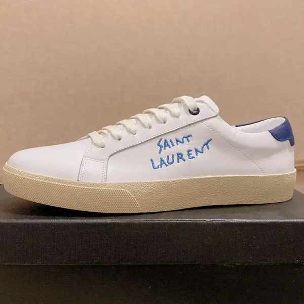 Saint Laurent SL / 10 White Leather Sneakers - 9