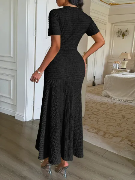 Design White Tweed-Style Button-Front Midi Dress with Gold Hardware Dress - 21