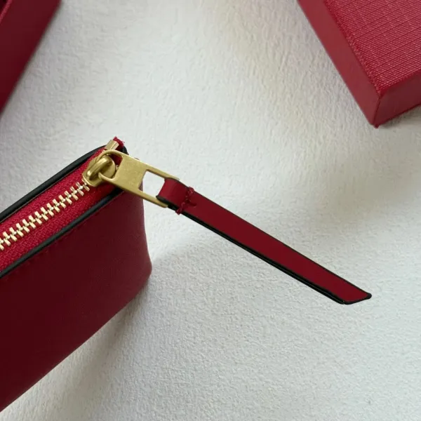 Tory Burch Horse Charm Zip Pouch Red Clutch Clutches - 14
