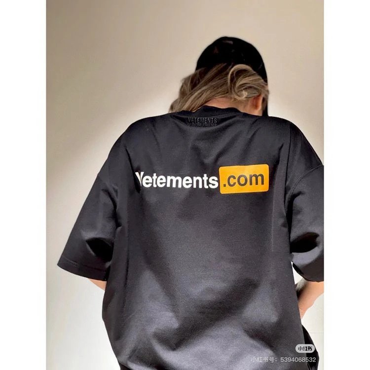 Vetements .com Logo Oversized T-Shirt Black - 4