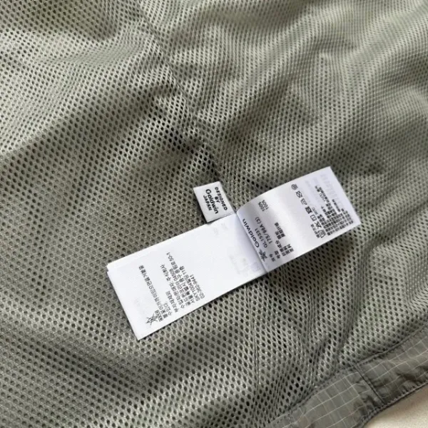 Design Goldwin Grid Tech Vest Olive Green Vest Outerwear.vest - 43