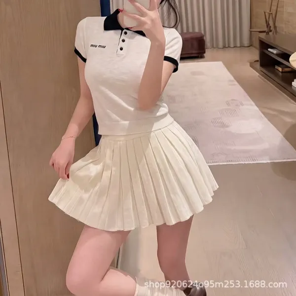 Design UIM UIM Gray Knit Polo Shirt with Black Pleated Skirt Set Sets - 4