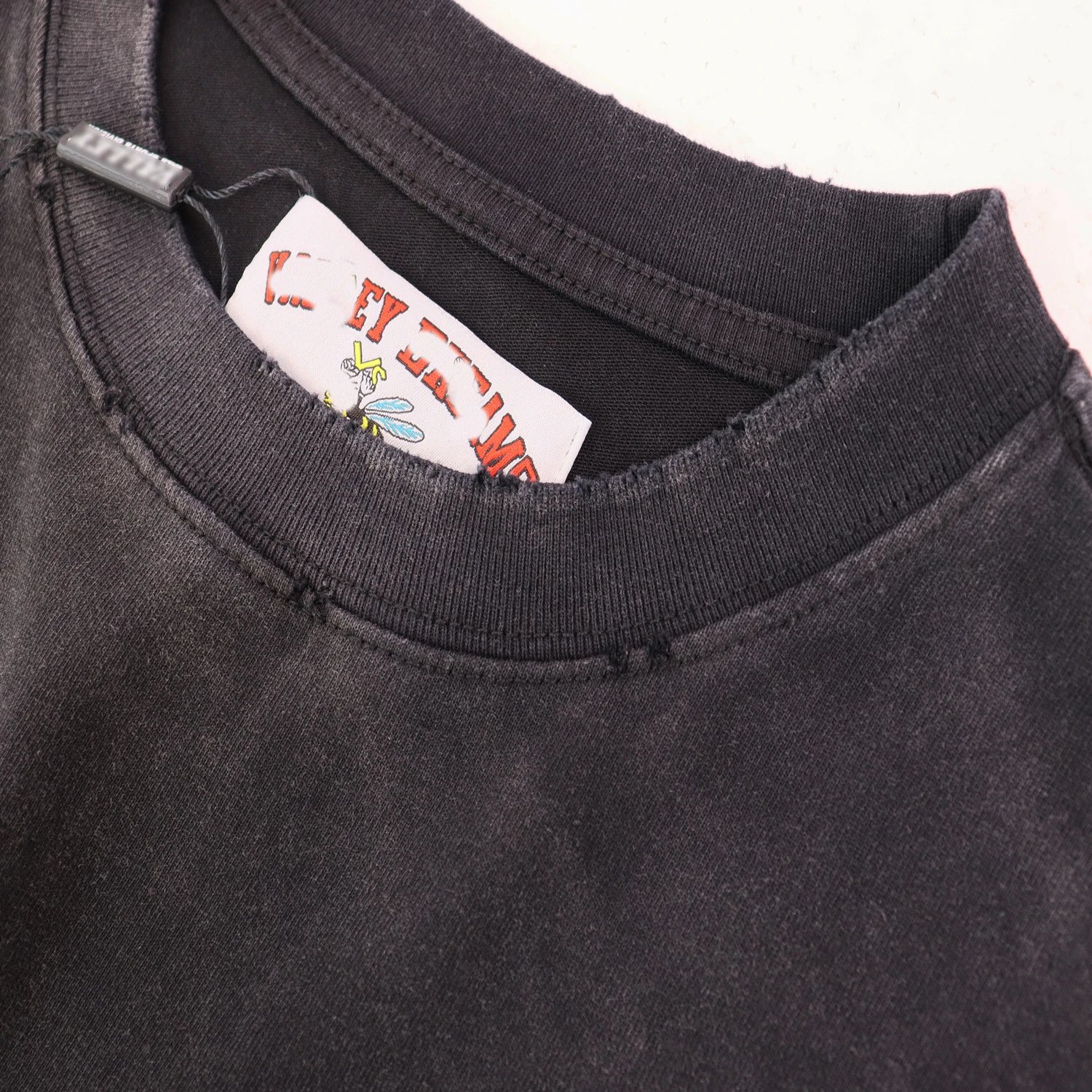 Design Willy Sports Washed Black T-Shirt T-Shirts - 12