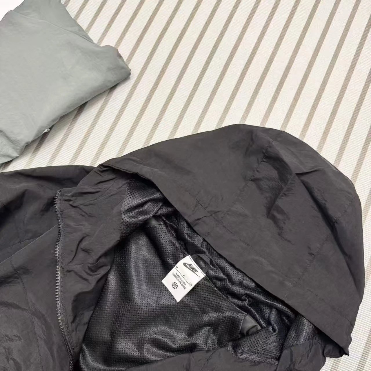 Nike Windrunner Hooded Jacket Multicolor Outerwear - 8