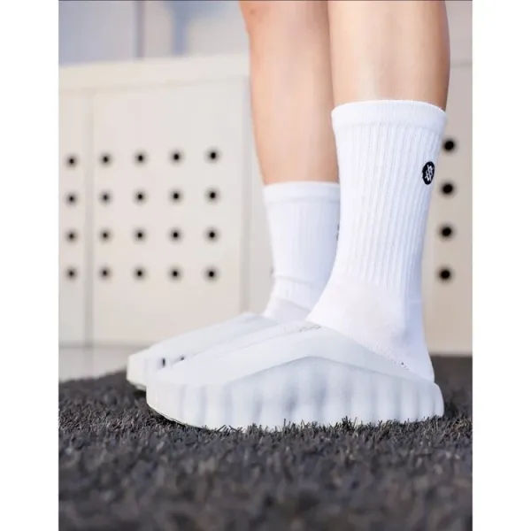 Design Mind 001 White Perforated Slip-On Sneakers - 12