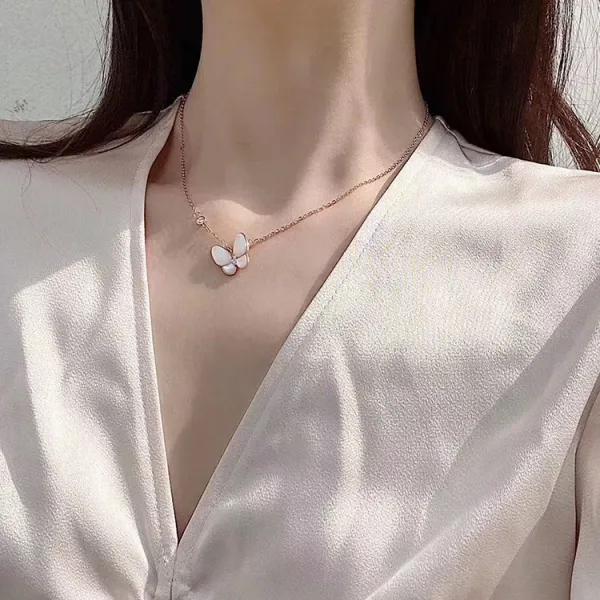 Design Butterfly Pendant Necklace with Mother-of-Pearl and Cubic Zirconia Jewelry - 11