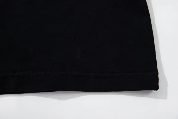 Design BLACKETE Beautiful Graphic Print Black T-Shirt T-Shirts - 11