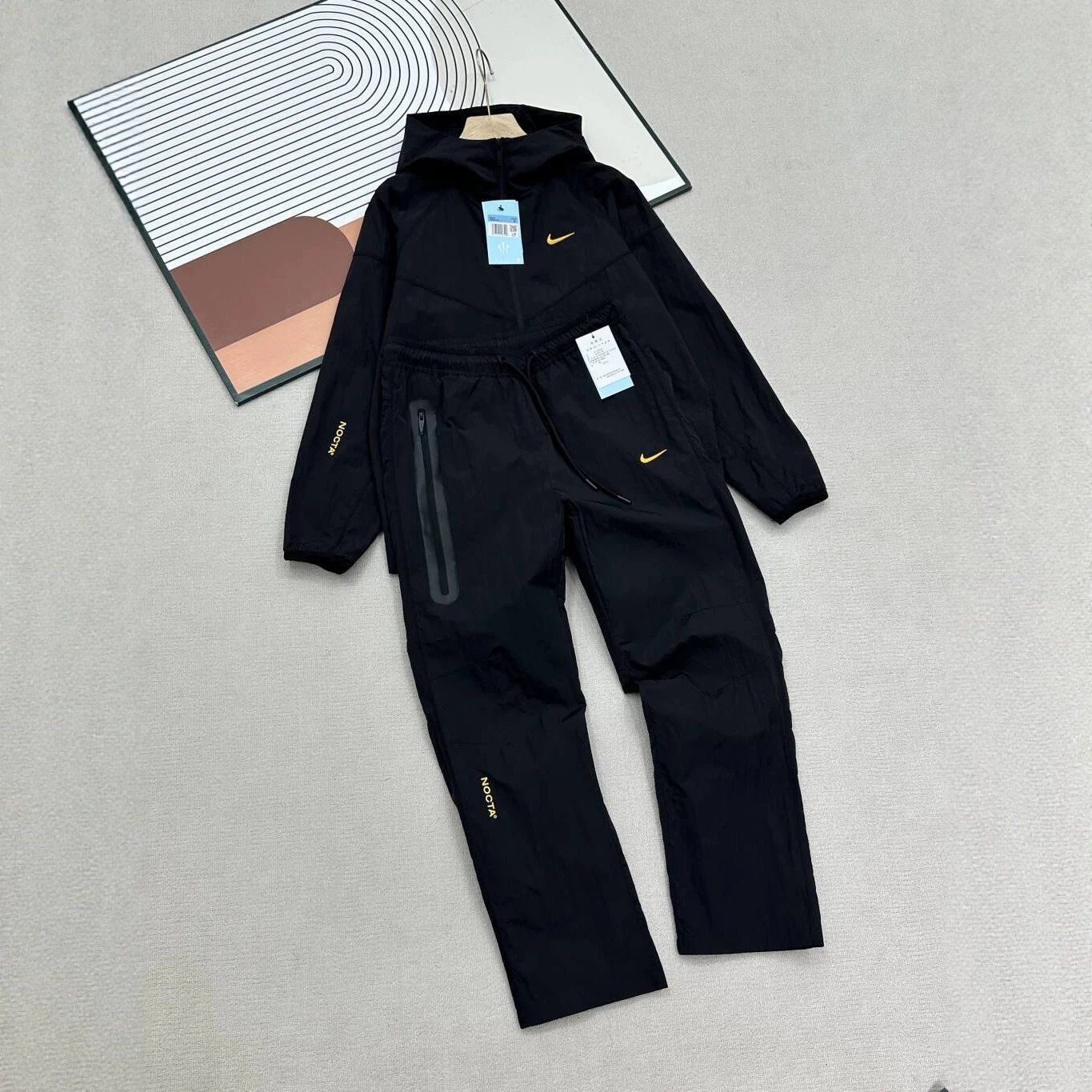 Nike Windbreaker Jacket And Jogger Pants Set Black Gray Sportswear