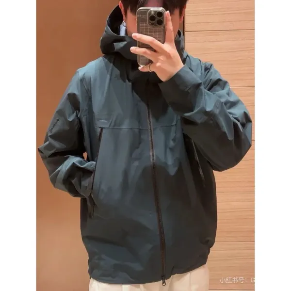 Arc'teryx Alpha SV Jacket Forest Green Outerwear - 18