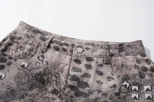 Chrome Hearts Distressed Print Shorts Gray - 4