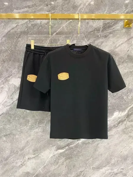 Design Logo Patch Black T-Shirt and Shorts Set - 1