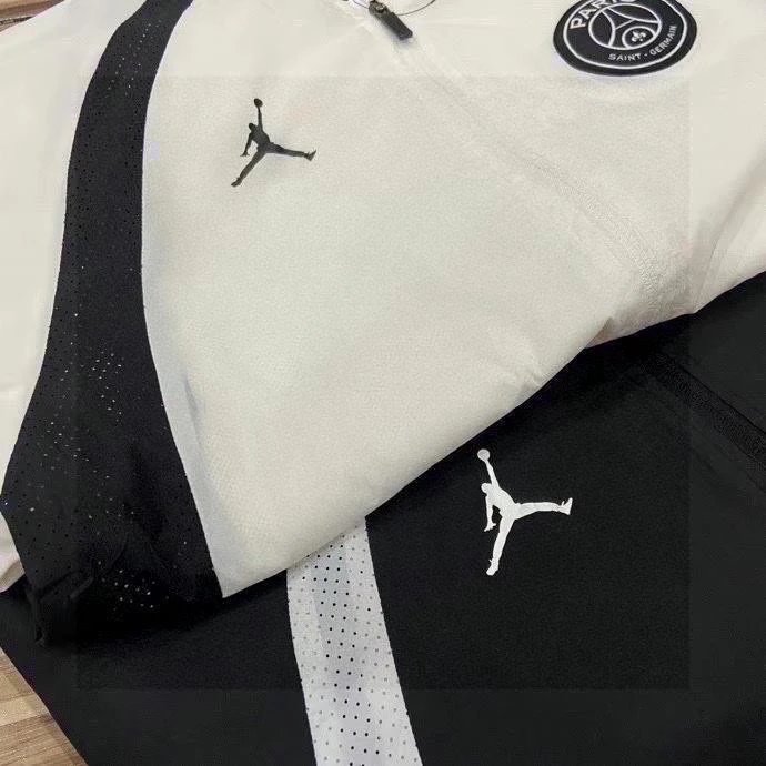 Air Jordan x Paris Saint-Germain Track Jacket Black / White Outerwear - 8