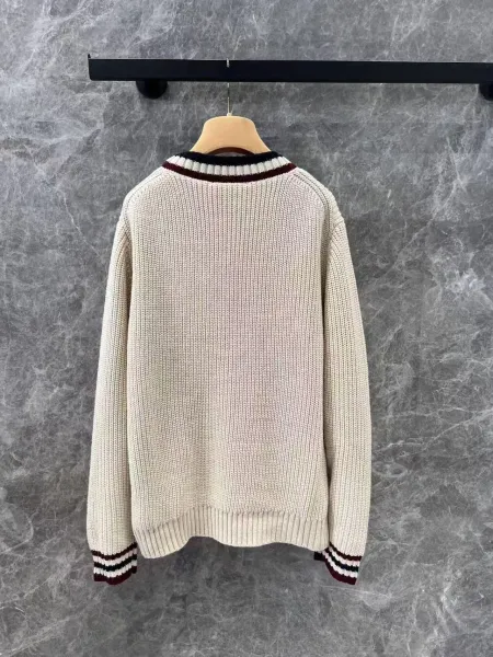 Design V-Neck Ribbed Knit Sweater Beige with Black Trim - 17
