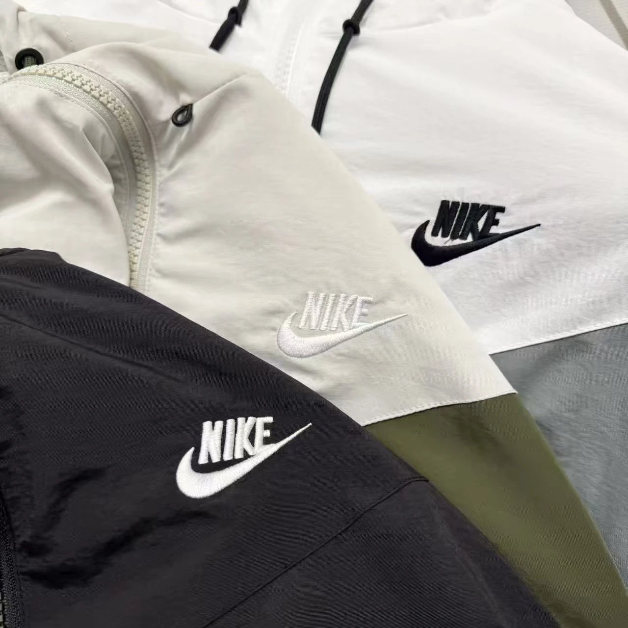 Nike Windrunner Hooded Jacket Multicolor Outerwear - 9