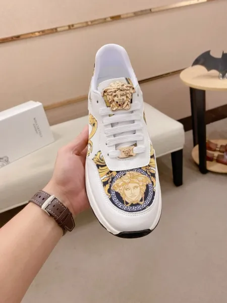 Versace Barocco Print Leather Sneakers White Gold - 3