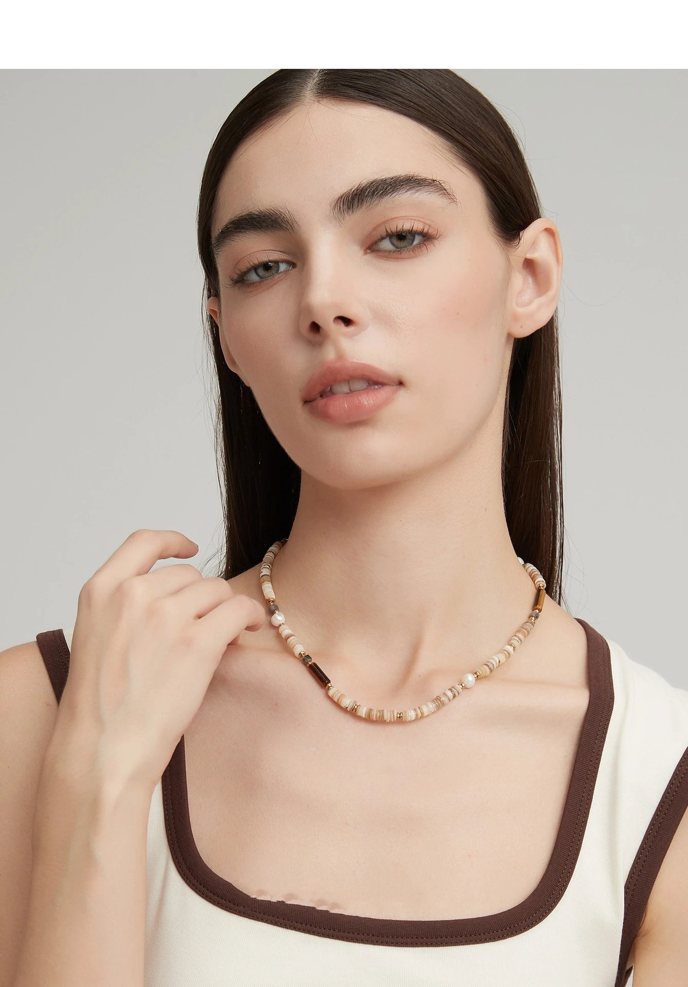 Design Handmade Shell and Pearl Bead Bracelet with Gold-Tone Chain Jewelry - 14