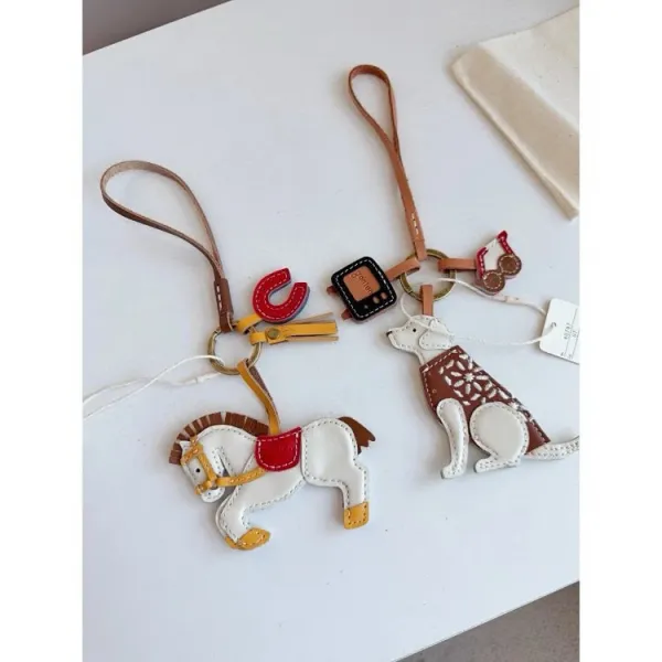 Design Leather Animal Charm Keychain Set Multicolor Accessories - 4