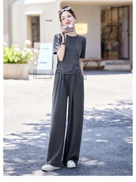 Design Wide-Leg Drawstring Pants and Cropped T-Shirt Set Gray - 3