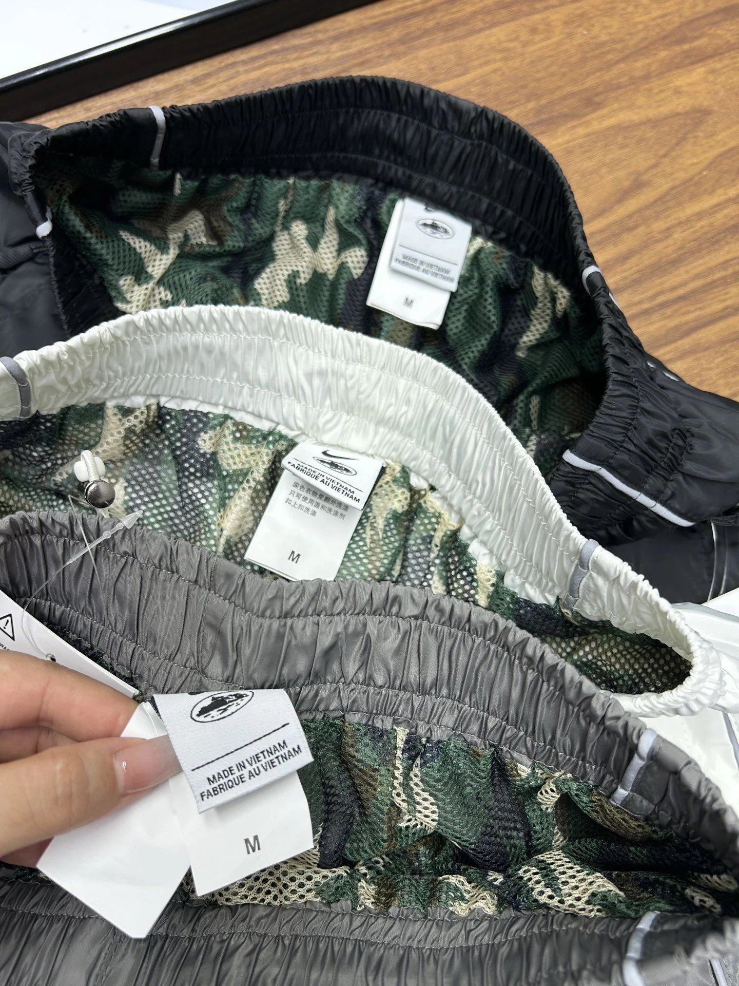 Nike Windrunner Pants Gray / White / Black - 6