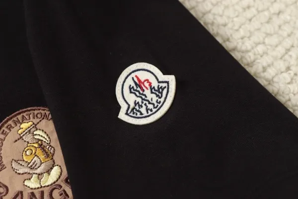 Moncler Logo Patch Black T-Shirt - 7