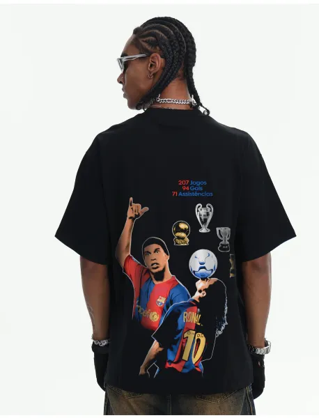 FC Barcelona Ronaldinho Tribute Graphic T-Shirt Beige - 17