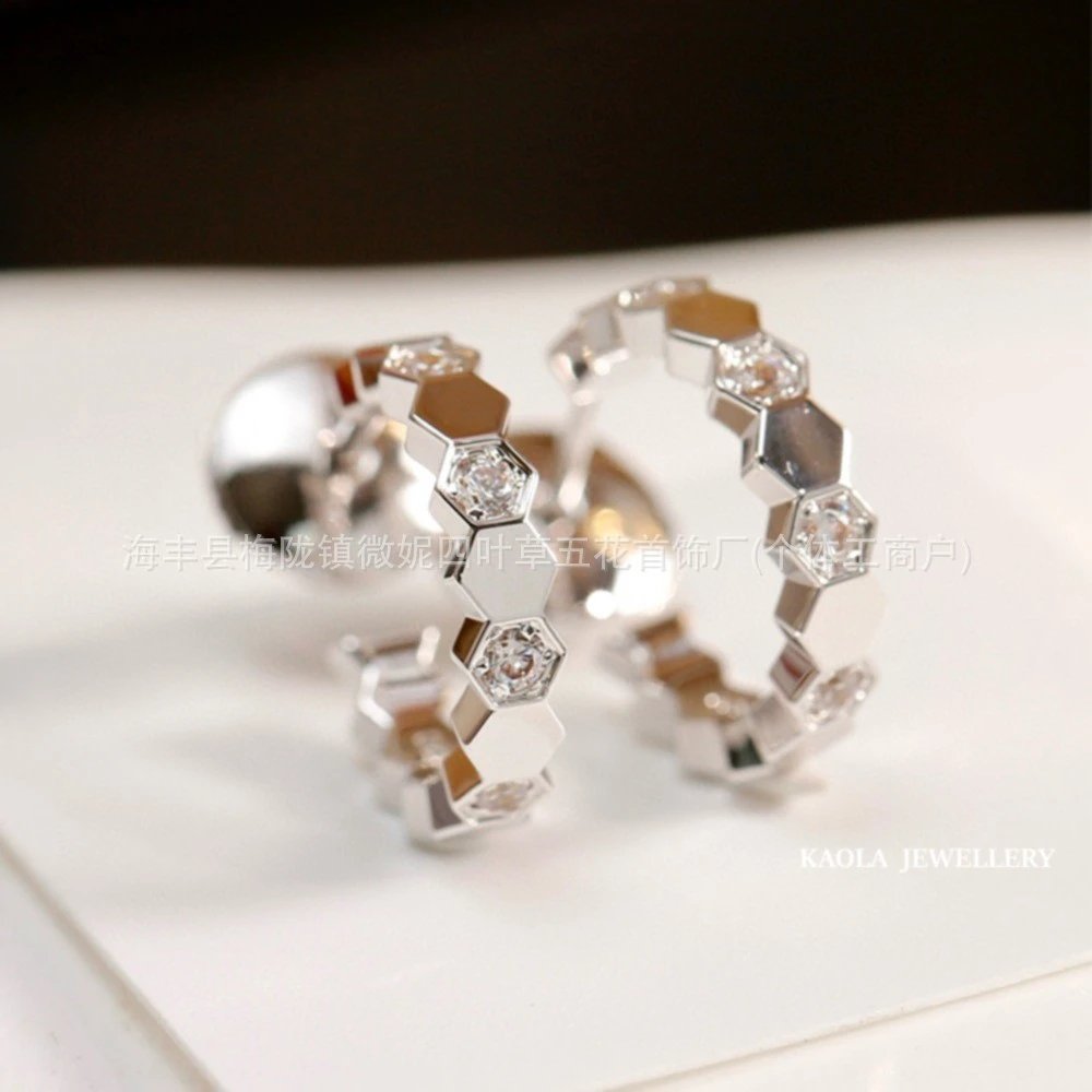Design Hexagonal Honeycomb Stud Earrings with Cubic Zirconia in Rose Gold Jewelry - 9