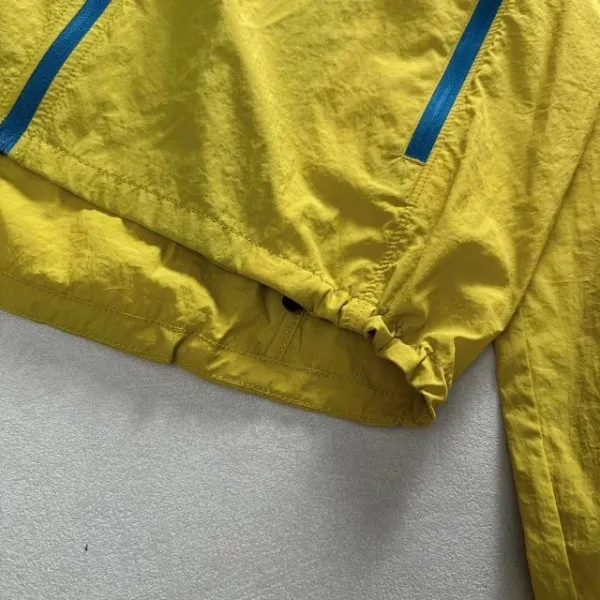 Design Montbell Versalite Jacket Orange / Black / Yellow / Green / Navy Outerwear - 42