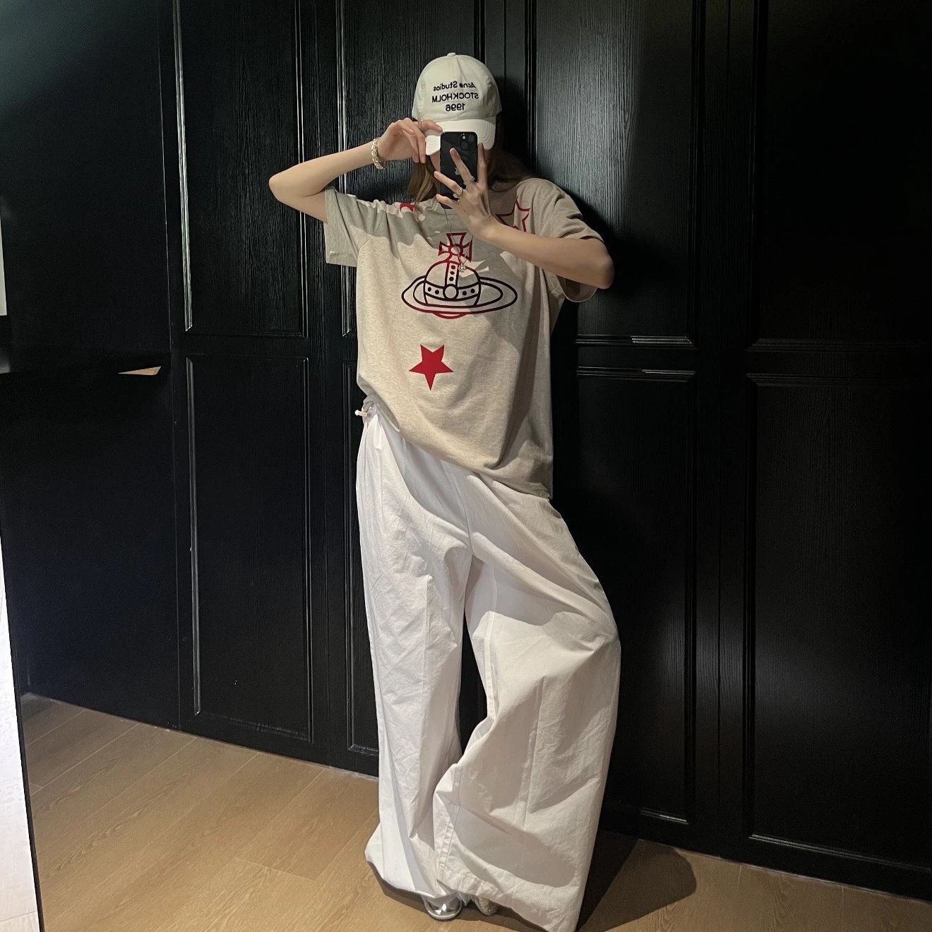 Vivienne Westwood Orb Red Star Off White Graphic T-Shirt