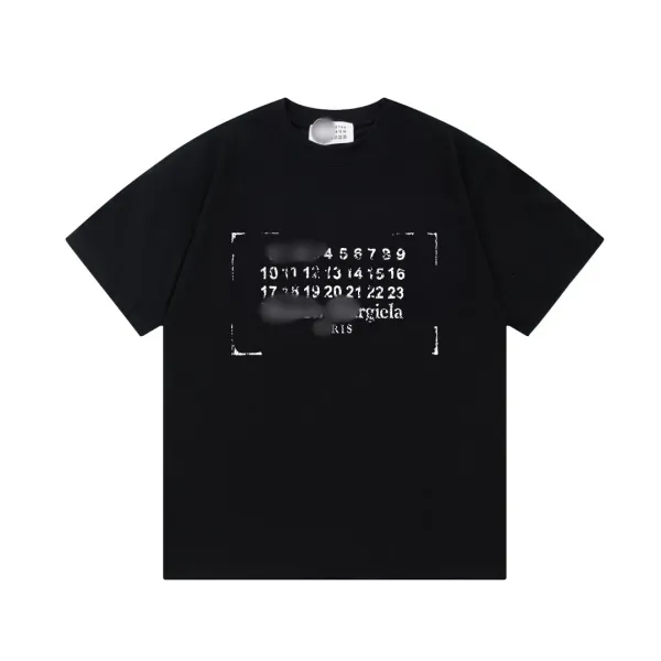 Design Abstract Spray Graffiti Black T-Shirt - 9