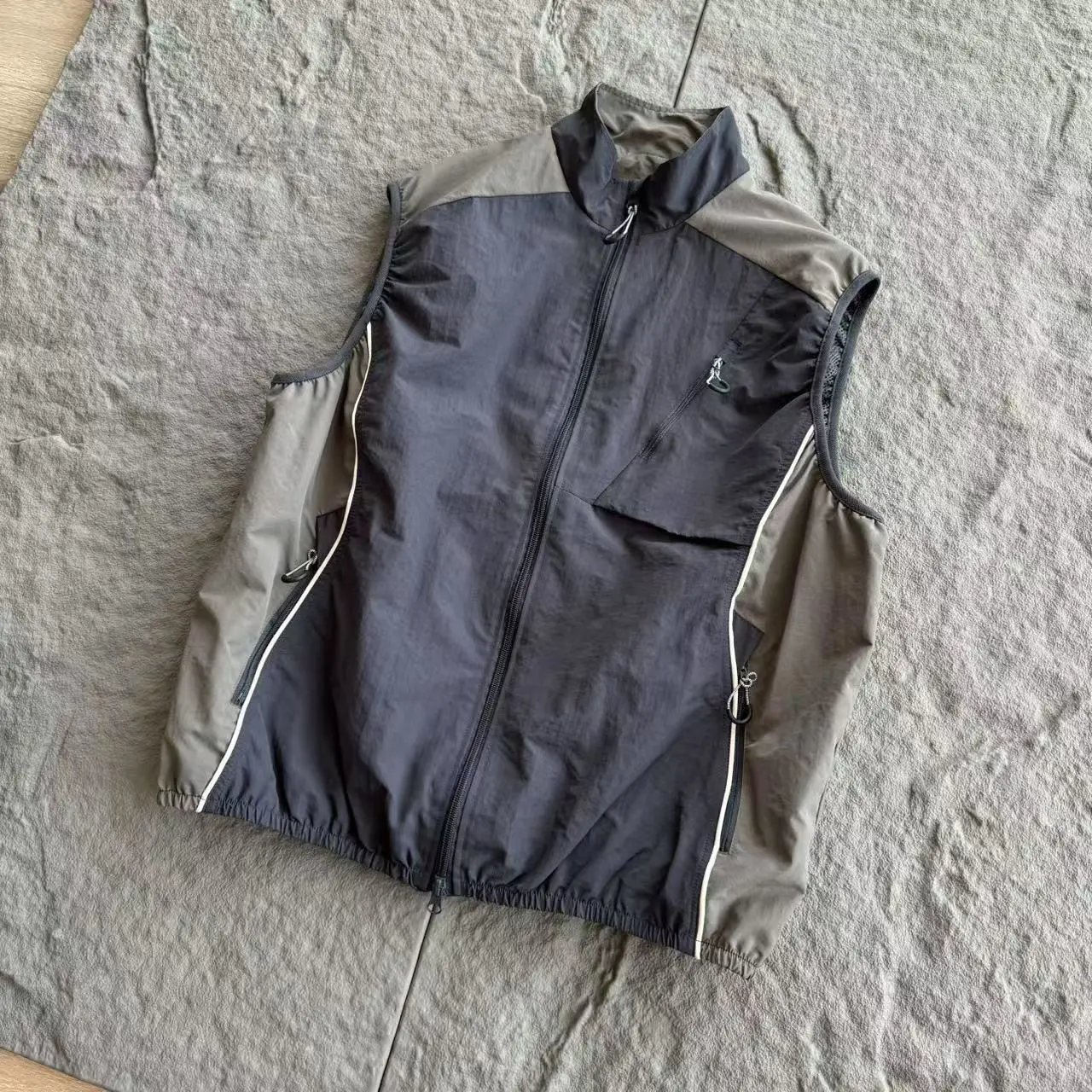 C.P. Company Tech Vest Black / Olive Green Vest Outerwear.vest - 6