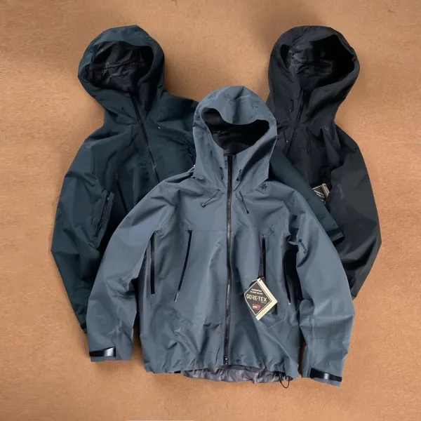 Arc'teryx Alpha SV Jacket Forest Green Outerwear - 31