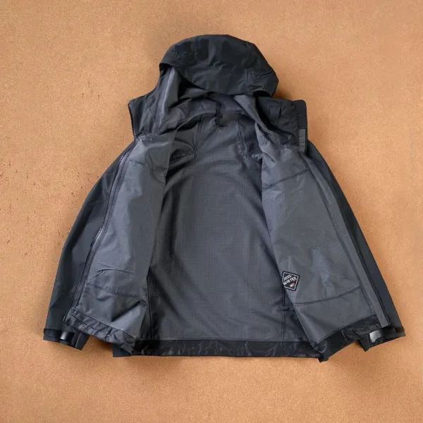 Arc'teryx Alpha SV Jacket Forest Green Outerwear - 38